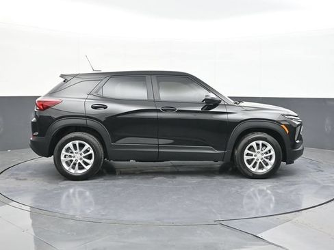 New 2026 Chevrolet TrailBlazer LS w/ LS Convenience Package FWD image 12