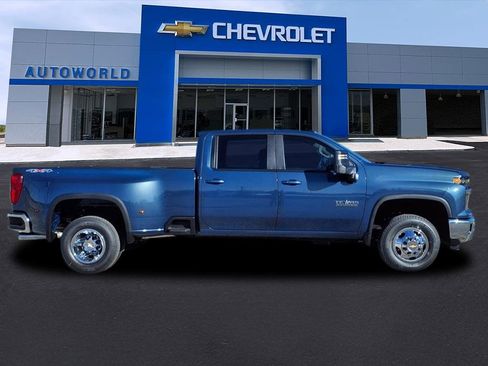 New 2026 Chevrolet Silverado 3500 LT w/ Texas Edition image 8