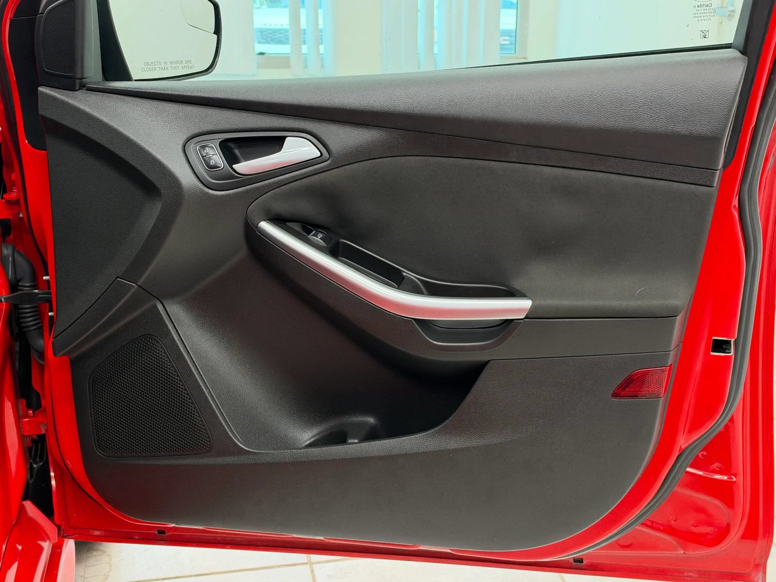 Used 2017 Ford Focus ST FWD image 21