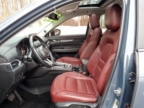 Used 2023 MAZDA CX-5 Carbon Edition image 14