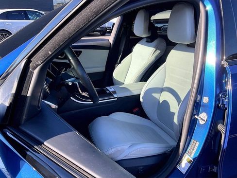 Certified 2023 Mercedes-Benz C 300 4MATIC Sedan image 17