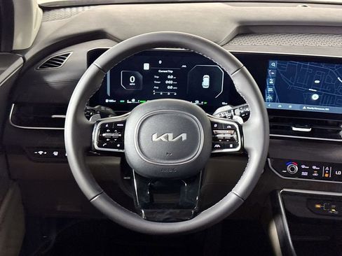 New 2026 Kia Carnival SX image 13