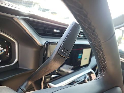 New 2026 GMC Sierra 2500 Denali w/ Denali Reserve Package AWD/4WD image 11