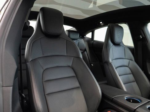 Used 2023 Porsche Taycan w/ Premium Package image 23