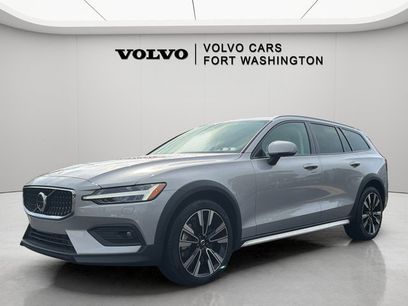 Certified 2025 Volvo V60 B5 Cross Country Ultra