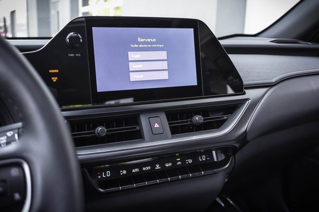 Certified 2025 Lexus UX 300h FWD w/ Accessory Package (Z2) image 16