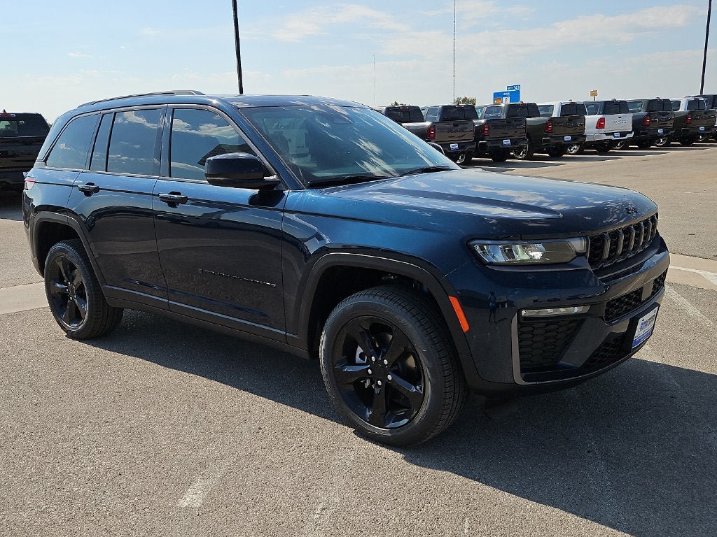 New 2026 Jeep Grand Cherokee Limited w/ Limited Altitude Package RWD image 10