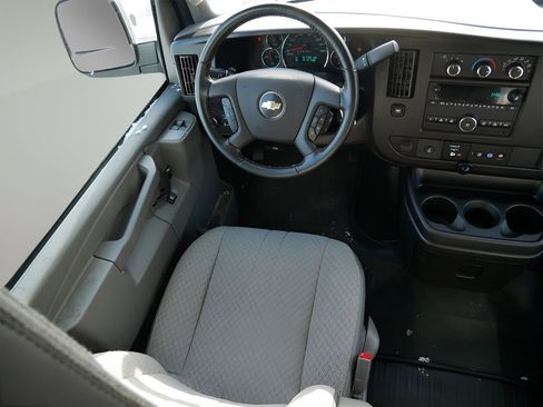 Used 2023 Chevrolet Express 3500 w/ Power Convenience Package image 13