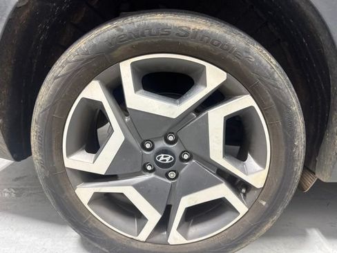 Used 2024 Hyundai Palisade SEL w/ Premium Package FWD image 6