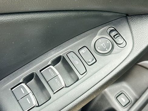 Certified 2022 Honda Accord Sport image 18