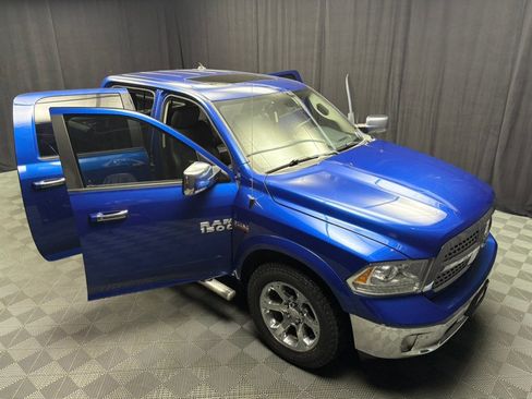Used 2015 RAM 1500 Laramie w/ Convenience Group AWD/4WD image 21