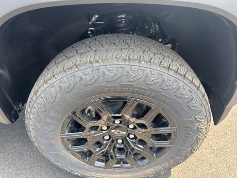 New 2026 Chevrolet Colorado Trail Boss AWD/4WD image 10