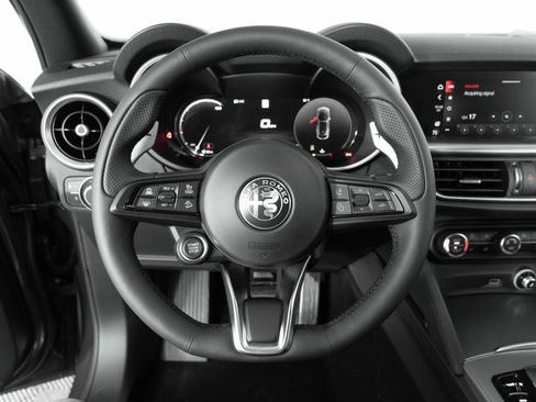 New 2025 Alfa Romeo Stelvio Sprint w/ Veloce Package image 32