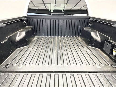 Used 2020 Toyota Tacoma TRD Off-Road image 27