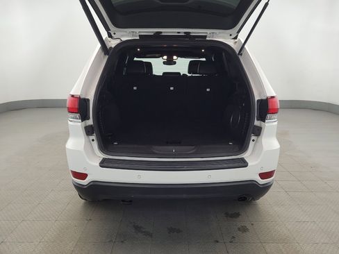 Used 2020 Jeep Grand Cherokee Laredo w/ Quick Order Package 2BN North image 29