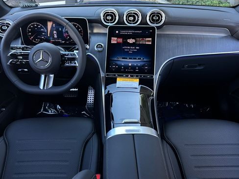 New 2026 Mercedes-Benz GLC 300 image 2