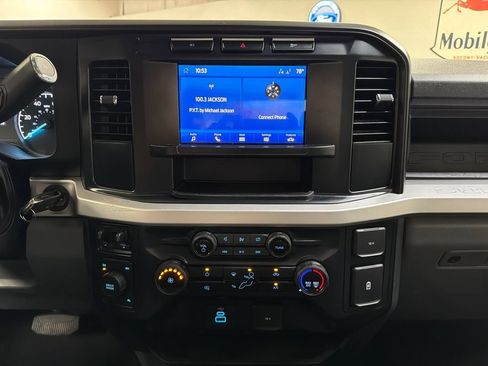 Used 2023 Ford F250 XL w/ STX Appearance Package AWD/4WD image 20