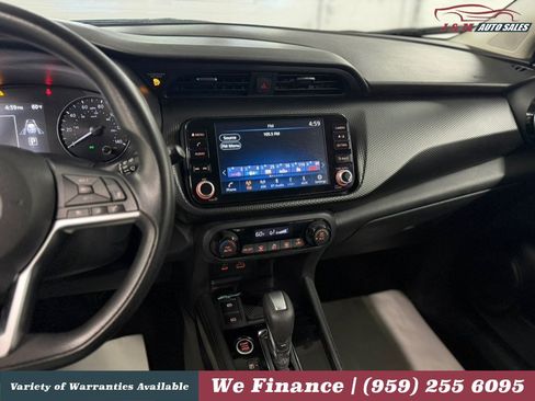 Used 2022 Nissan Kicks SV FWD image 17