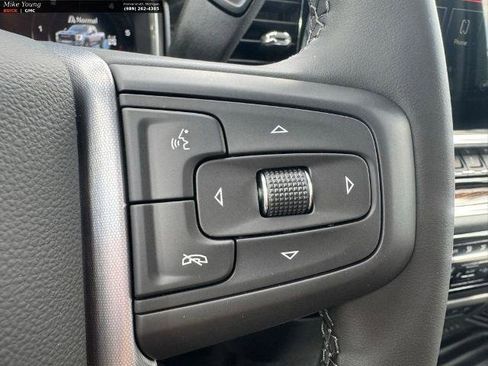 New 2026 GMC Sierra 3500 SLE AWD/4WD image 15