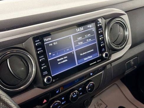 Used 2021 Toyota Tacoma TRD Sport image 14