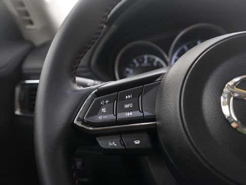 Certified 2025 MAZDA CX-5 Carbon Edition image 26