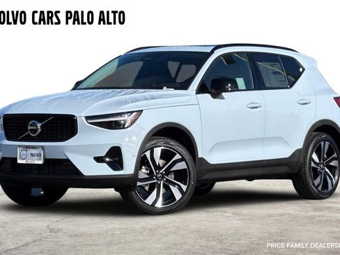 New 2026 Volvo XC40 B5 Ultra w/ Climate Package image 1