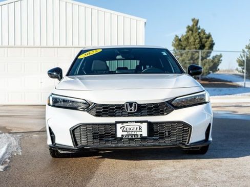 Used 2025 Honda Civic Sport image 2