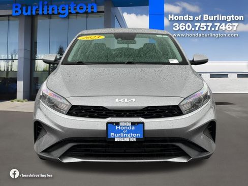 Used 2023 Kia Forte LXS image 10