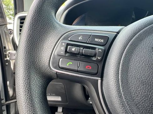 Used 2019 Kia Sportage LX FWD image 15