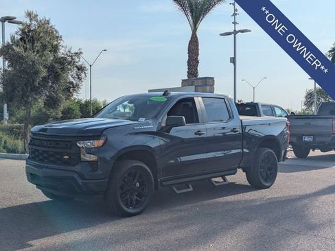 Used 2022 Chevrolet Silverado 1500 Custom AWD/4WD image 2