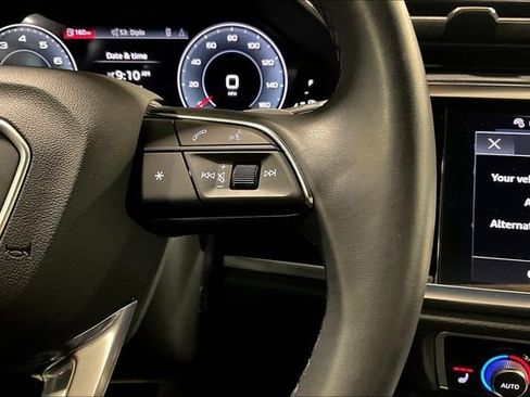 Certified 2024 Audi Q3 2.0T Premium Plus w/ Premium Plus Package image 19