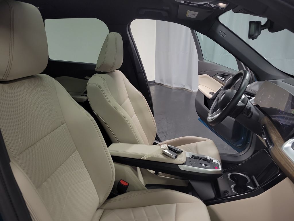 Used 2024 BMW X1 xDrive28i w/ Premium Package AWD/4WD image 35