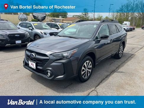 Certified 2023 Subaru Outback Premium AWD/4WD image 1