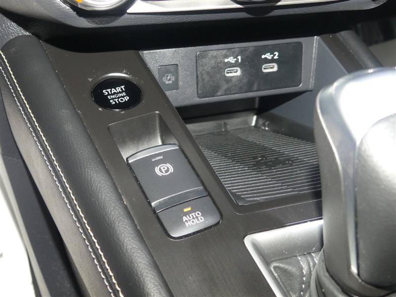Used 2025 Nissan Kicks SV AWD/4WD image 38