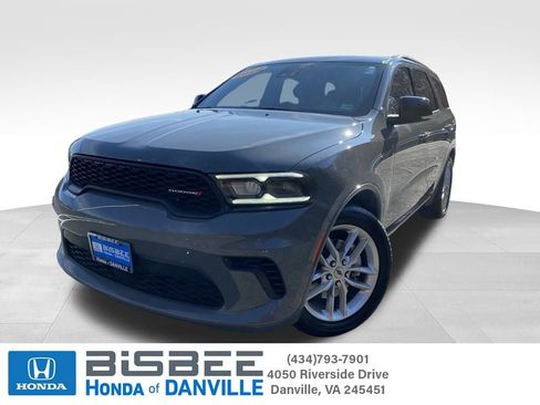 Used 2024 Dodge Durango GT image 1