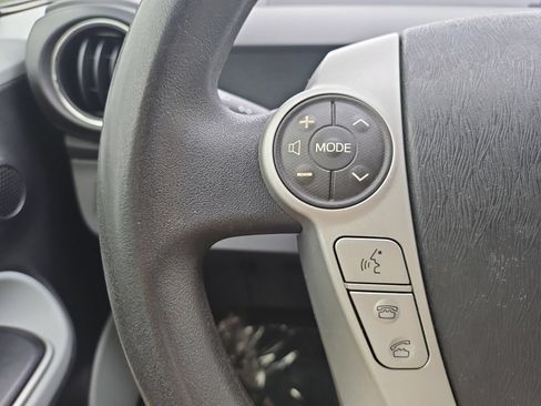 Used 2014 Toyota Prius C Three FWD image 28
