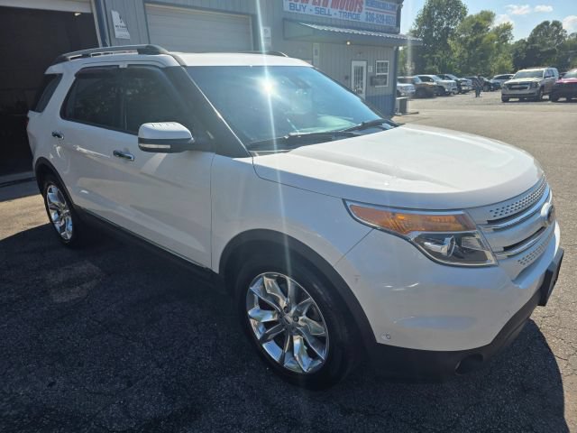 Used 2015 Ford Explorer Limited w/ Equipment Group 302A FWD image 3