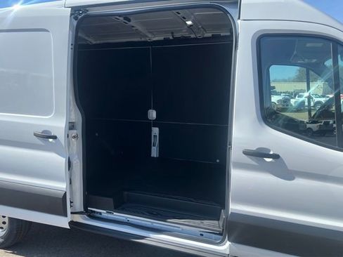 New 2026 Ford Transit 250 148 Medium Roof Extended AWD w/ Load Area Protection Package image 11