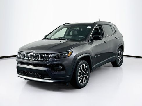 Used 2023 Jeep Compass Limited w/ Sun and Sound Group AWD/4WD image 1