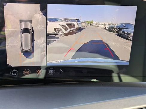 New 2026 Cadillac Vistiq Sport w/ LPO, Floor Liner Package image 23