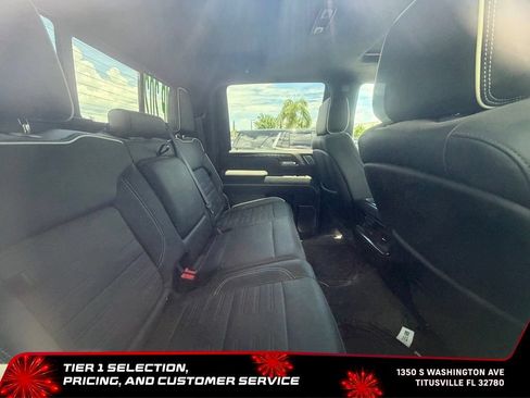 Used 2024 GMC Sierra 2500 AT4X AWD/4WD image 8