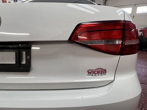 Used 2015 Volkswagen Jetta S image 5