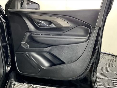 Used 2022 GMC Terrain SLE w/ Driver Convenience Package image 20