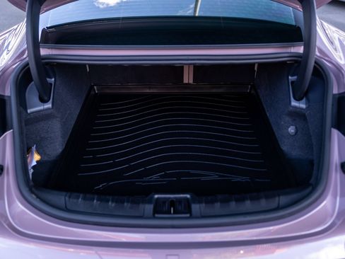 Used 2023 Porsche Taycan RWD image 39