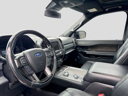 Used 2018 Ford Expedition Max Limited w/ Equipment Group 302A AWD/4WD image 2
