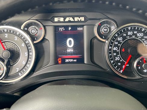 Used 2023 RAM 1500 Big Horn AWD/4WD image 12