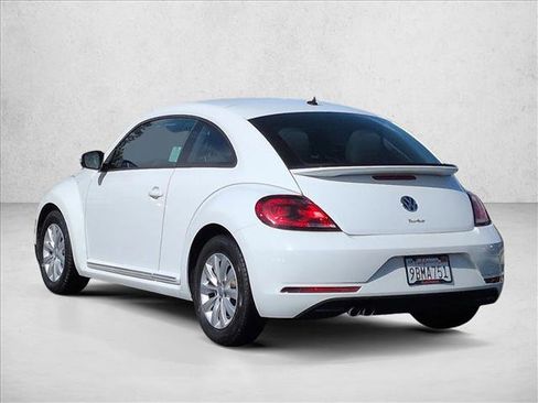 Used 2019 Volkswagen Beetle S image 8