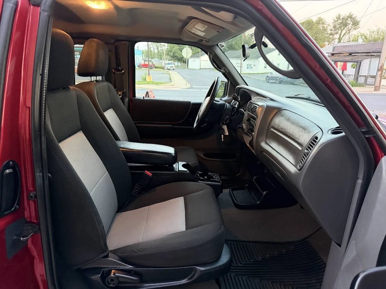 Used 2010 Ford Ranger XLT RWD image 42