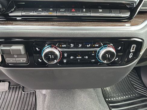 New 2026 GMC Sierra 1500 Elevation image 21