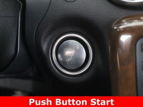 Used 2015 Mercedes-Benz SLK 250 image 22